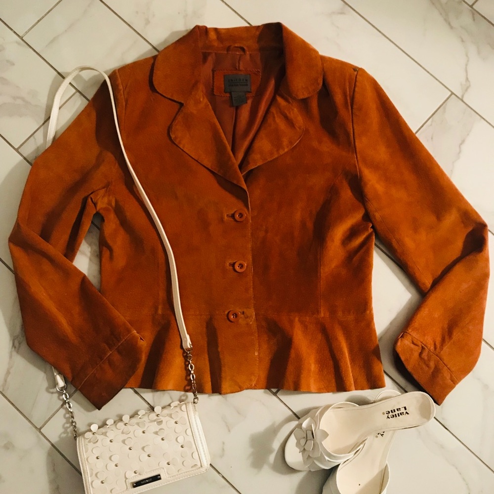 Priced to sell ❗️John Paul Richard. Uniform